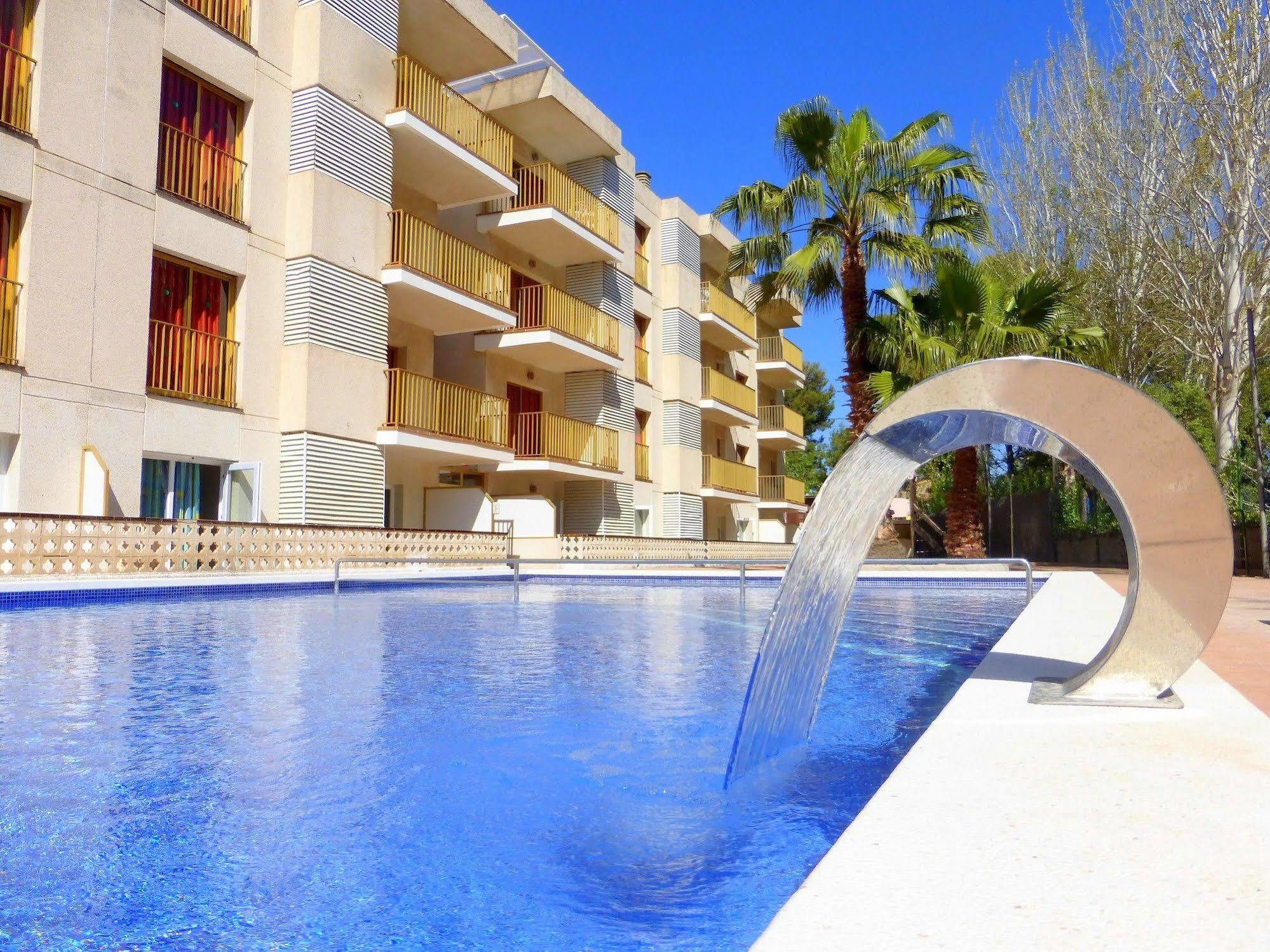 Rentalmar Pins Marina Cambrils Exteriér fotografie